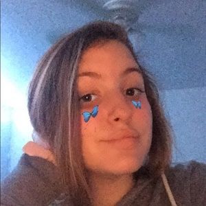 Meet your Posher, Natalie